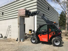 Telescopic forklift